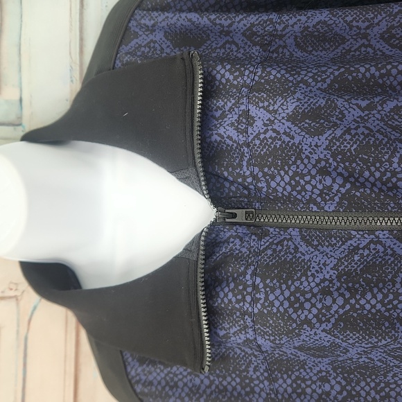 Athleta Brooklyn Track Bomber in Python - Picture 3 of 10